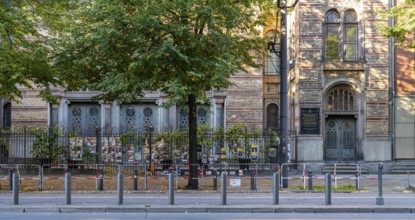 Front of the Jewish Synagogue in Oranienburger Straße, Berlin, Germany