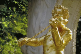 Johann Strauss monument, created in 1921, stands in Vienna City Park, Vienna, Austria
