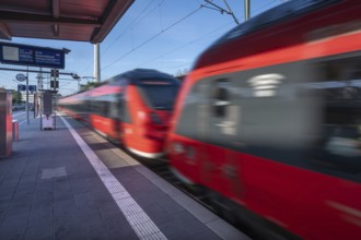 Regional trains arriving at Nuremberg Central Station, Nuremberg, Middle Franconia, Bavaria,
