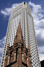 Presbyterian Church, built between 1844 and 1846, in front of a woken scraper, 48 Fifth Avenue, New