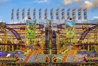 Oktoberfest attraction Wild Mouse, Festwiese, Theresienwiese, Oktoberfest, Munich, Upper Bavaria,