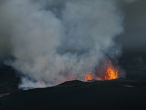 Lava, lava field, ash cloud, volcanic eruption, Sundhnúkur crater chain, July 2025, Reykjanes