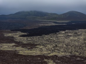Lava, lava field, mountains, ash cloud, volcanic eruption, Sundhnúkur crater chain, July 2025,