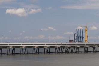 The oil harbour in Wilhelmshaven with the pier of Nord-West-Oelleitung GmbH (NWO) is the largest