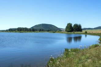 Lake of Bourdouze, Auvergne Volcanoes Regional Park, Puy de Dome., Auvergne-Rhone-Alpes, France