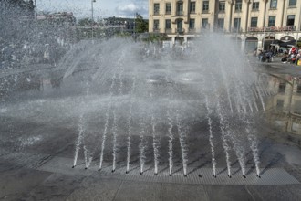 Fountain in the Stachus roundabout, builder Bernhard Winkler, architect, Munich, Bavaria, Germany