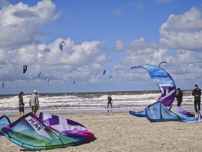 California kitesurfing Masters 2025, kitesurfing on the North Sea beach on the edge of the UNESCO