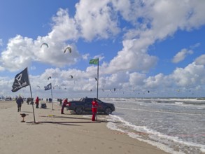 California kitesurfing Masters 2025, kitesurfing on the North Sea beach on the edge of the UNESCO