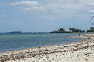 Beach, lighthouse Bülk, Color Line ship, sailing boats, Strande, Schleswig-Holstein, Germany
