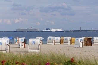 Cruise ship Mein Schiff 7, DFDS ferry, Laboe naval memorial, Kiel Fjord, beach chairs on the beach