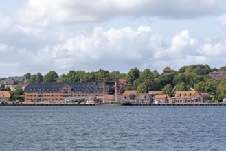 Sailing ship, Tiessenkai and Kanalstraße, Holtenau, Kiel, Schleswig-Holstein, Germany