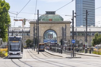 Rhein-Neckar-Verkehr GmbH (rnv) tram travelling through the city of Mannheim. Central station.