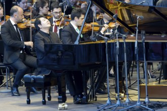 Lang Lang, Pianist, West-Eastern Divan Orchestra - Daniel Barenboim and Lang Lang, Classical, open