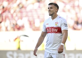 Ermedin Demirovic VfB Stuttgart (09) Gesture Gesture laughs MHPArena, MHP Arena Stuttgart,
