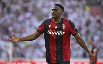 Jhon Lucumi FC Bologna (26) Gesture Gesture Dissatisfied MHPArena, MHP Arena Stuttgart,