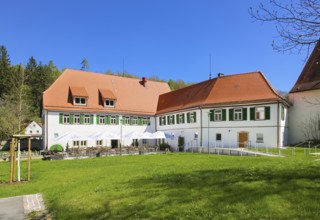Gestütsgasthof near the stud farm and the Lauterquelle, terrace, sunshades, catering, restaurant,