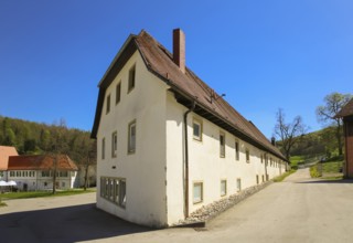 Outbuilding, house, stud farm, at the back left stud farm inn at the Lauterquelle, Offenhausen,