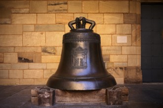 Osanna, large bell from the Neresheim monastery, bell founder Hans Rosenhart, inner courtyard, Old