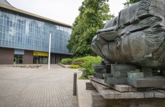 Sculpture The head of Invention by Eduardo Paolozzi, Design Museum London, Kensington, London,