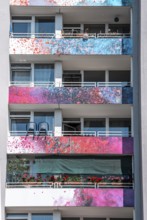 High-rise residential building, in Essen-Steele, with colourfully designed façade, balcony