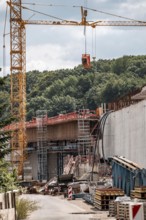 Major construction site at the Duisburg-Kaiserberg motorway junction, complete reconstruction and