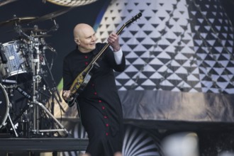 Billy Corgan, lead singer of The Smashing Pumpkins live on The Aghori Tour at the Zitadelle Spandau