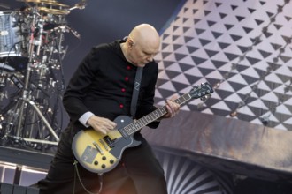 Billy Corgan, singer, guitarist, The Smashing Pumpkins, rock band, USA, The Aghori Tour 2025, open