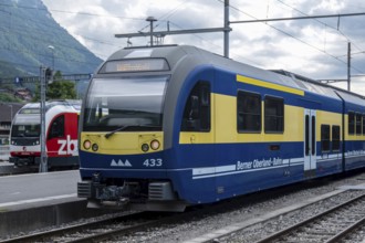 Passenger train Bernese Oberland Railway, hi, Zentralbahn, Interlaken, Bern, Switzerland