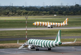 Düsseldorf Airport, Condor Airbus A321-200, aircraft on the apron, Condor Airbus A321-211 taking