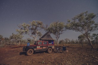 Australia Outback Landrover Camper Starry sky, Australia