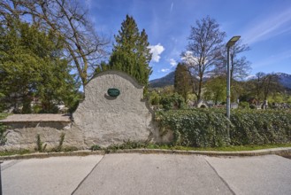 Cemetery Am Anger, old cemetery, wall, footpath, lantern, trees, blue sky, cumulus clouds,