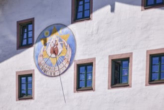 Sundial, historic house, facade, window, town hall square, Berchtesgaden, Upper Bavaria,