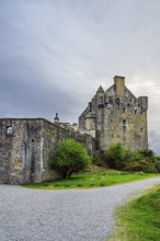 Eilean Donan Castle, Loch Duich, Isle of Skye, Highlands, Scotland, UK