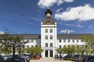 Kultur- und Gewerbepark schönherr.fabrik, heritage-protected main building of the former Saxon loom