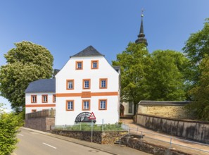 Birthplace of Clara Zetkin, in the background the church, Wiederau, Königshain-Wiederau, district