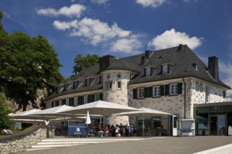 Drachenfelsplateau with restaurant, Siebengebirge, Königswinter, North Rhine-Westphalia, Germany