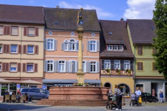 Market square, half-timbered houses in the old town, Ladenburg, Rhine-Neckar district,
