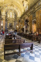Interior view, Church of St. Jacques-le-Majeur, Old Town, Nice, Alpes Maritimes, Provence Alpes