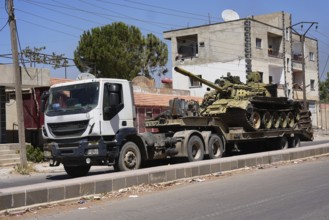 Syrian security forces deploy in the Druze city of Sweida to protect civilians