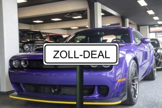 (Photomontage) Symbolic image of the customs agreement between the EU and the USA: sign with the