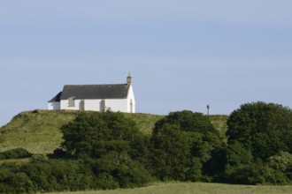 St Michel tumulus with chapel, Carnac, Morbihan department, Brittany, France