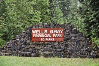 Sign at the park entrance, Wells Gray Provincial Park, British Columbia, Canada