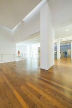 Open interior with wooden floor and modern architectural elements, Frieder Burda Museum, Baden