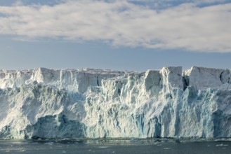 Glacier tongue, ice, break-off edge, sea, Lillienhöökbreen, Spitsbergen, Svalbard