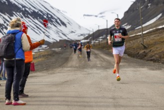 Marathon, runners, Longyearbyen, Spitsbergen, Svalbard