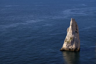 Rock needle Aiguille, Étretat, sea, cliffs, cliffs, chalk cliffs, alabaster coast, La Côte