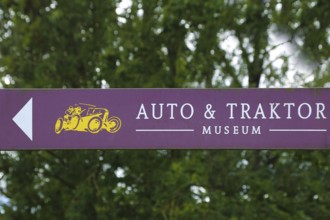 Sign, signpost, car and tractor museum, arrow, writing, letters, Oberuhldingen district,