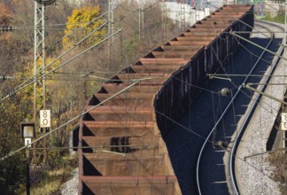 Freight train on the so-called Schusterbahn, a bypass of Stuttgart Central Station. Stuttgart,