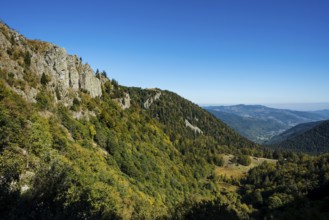 Alpine trail and rocks, at Hohneck, Col de la Schlucht, Vosges, Alsace-Lorraine, Vosges Haut-Rhin