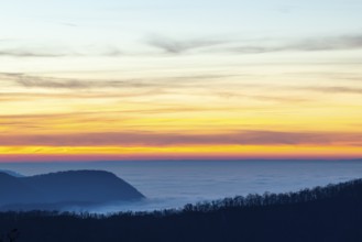 Inversion weather, fog, sunset, autumn, Breitenstein, Ochsenwang, Swabian Alps, Baden-Württemberg,